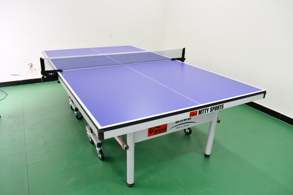 乒乓球桌
